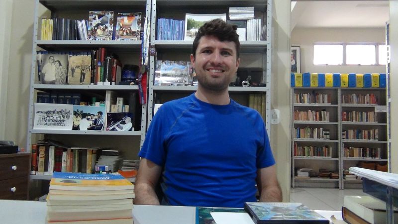 Jonathan Eator - Professor de Inglês - Paris / Miami